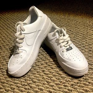 Nike Air Force 1 Sage Low Sneakers